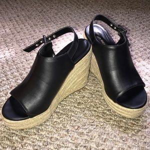NEW Black wedges
